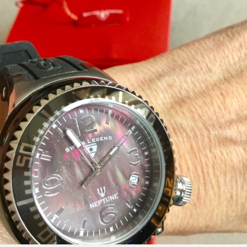 ❤️ Swiss Legend 3 Hands Quartz Watch - Picture 4 of 16